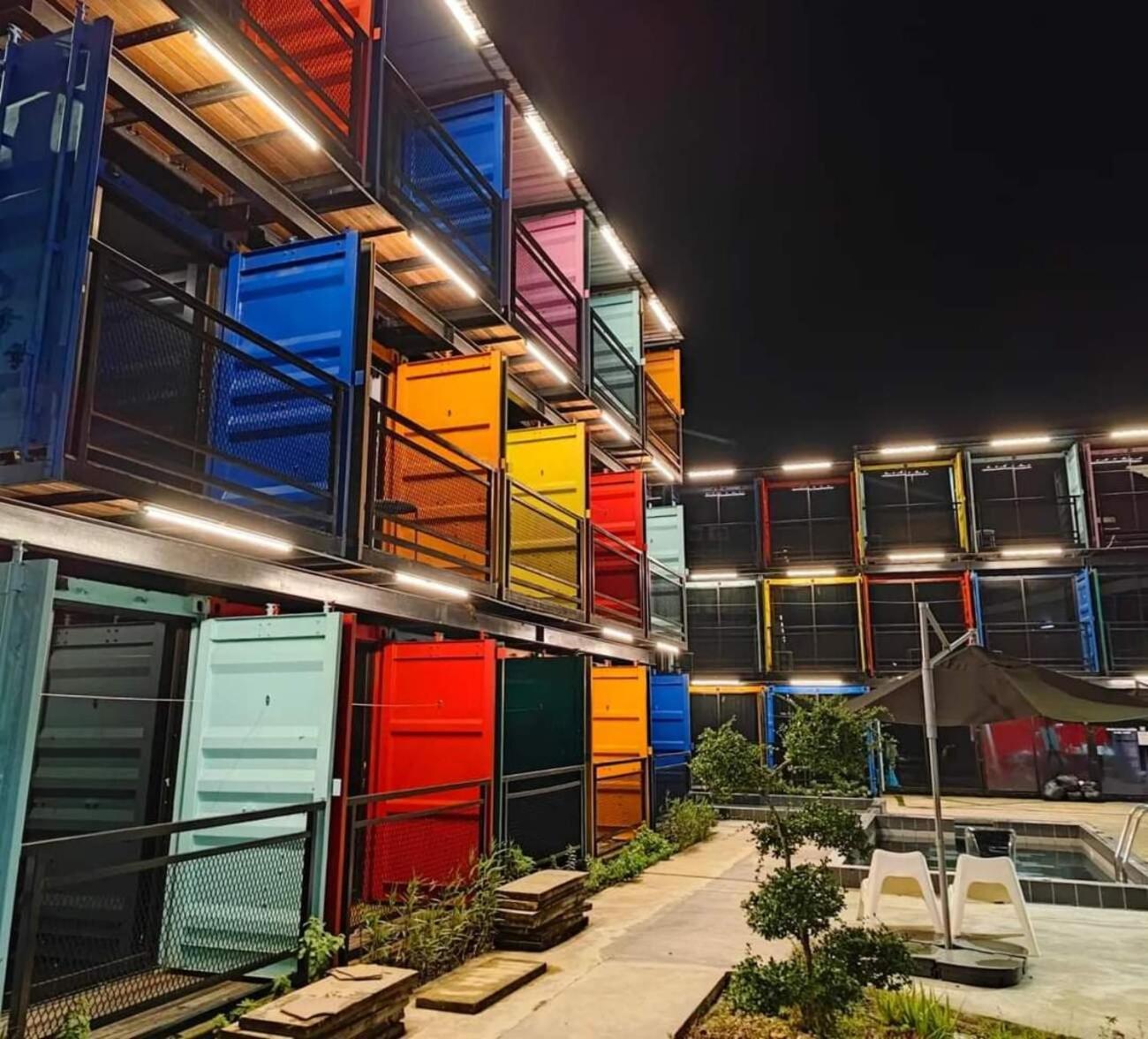 Boxinn The Kontena Home سيمبورنا المظهر الخارجي الصورة