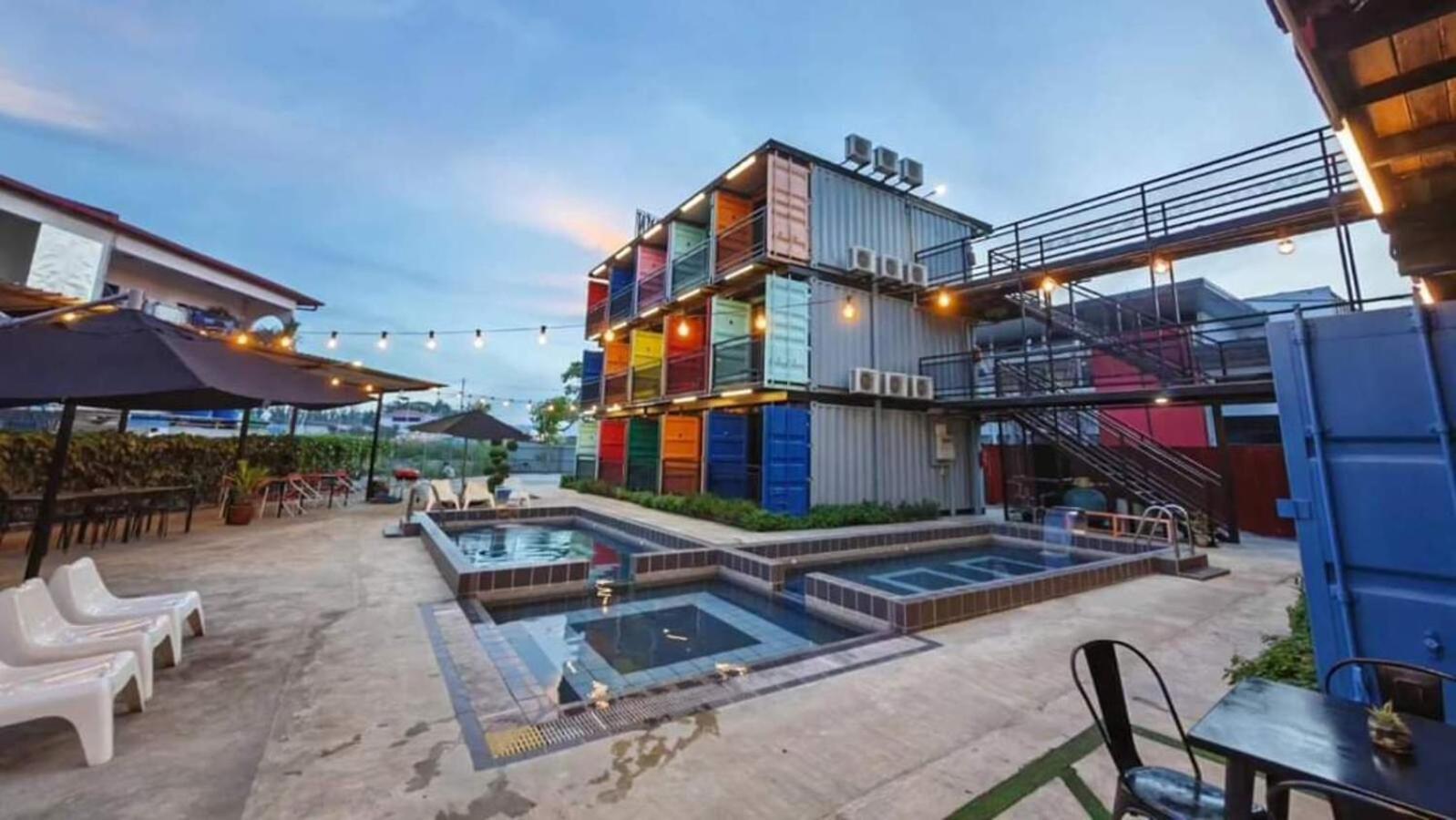 Boxinn The Kontena Home سيمبورنا المظهر الخارجي الصورة