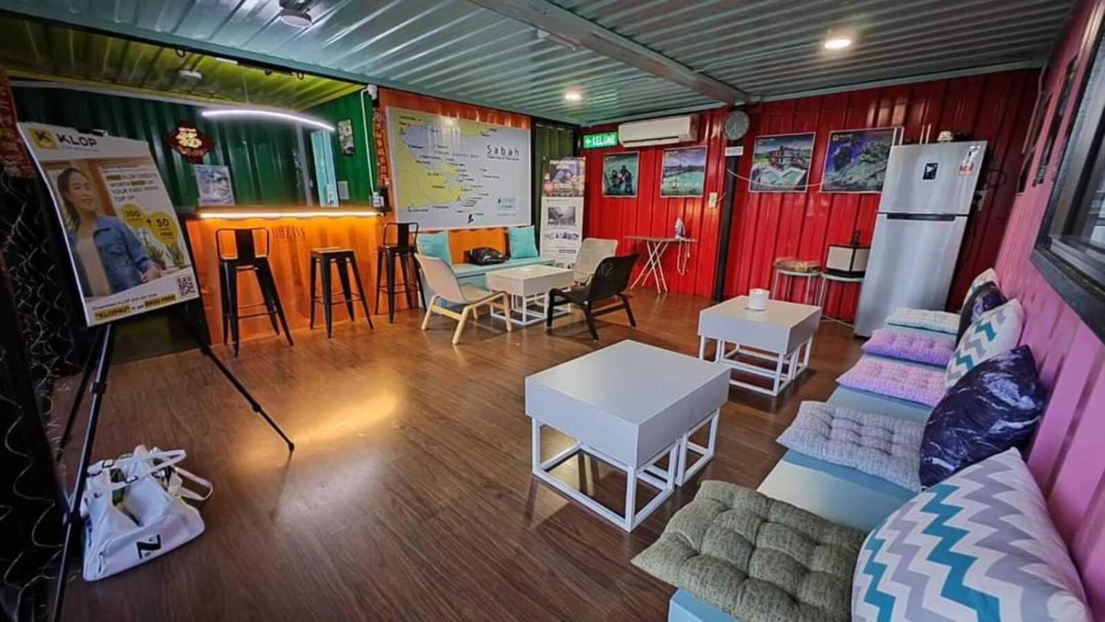 Boxinn The Kontena Home سيمبورنا المظهر الخارجي الصورة