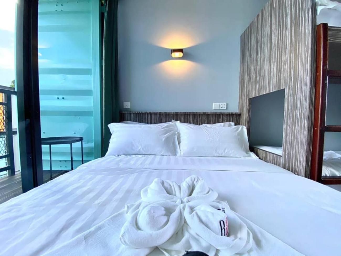 Boxinn The Kontena Home سيمبورنا المظهر الخارجي الصورة